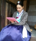박진희, 한복에…
